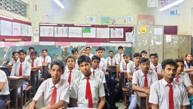 महापालिकेच्या विद्यार्थ्यांना १०वी नंतरच्या शिक्षणासाठी आर्थिक मदत